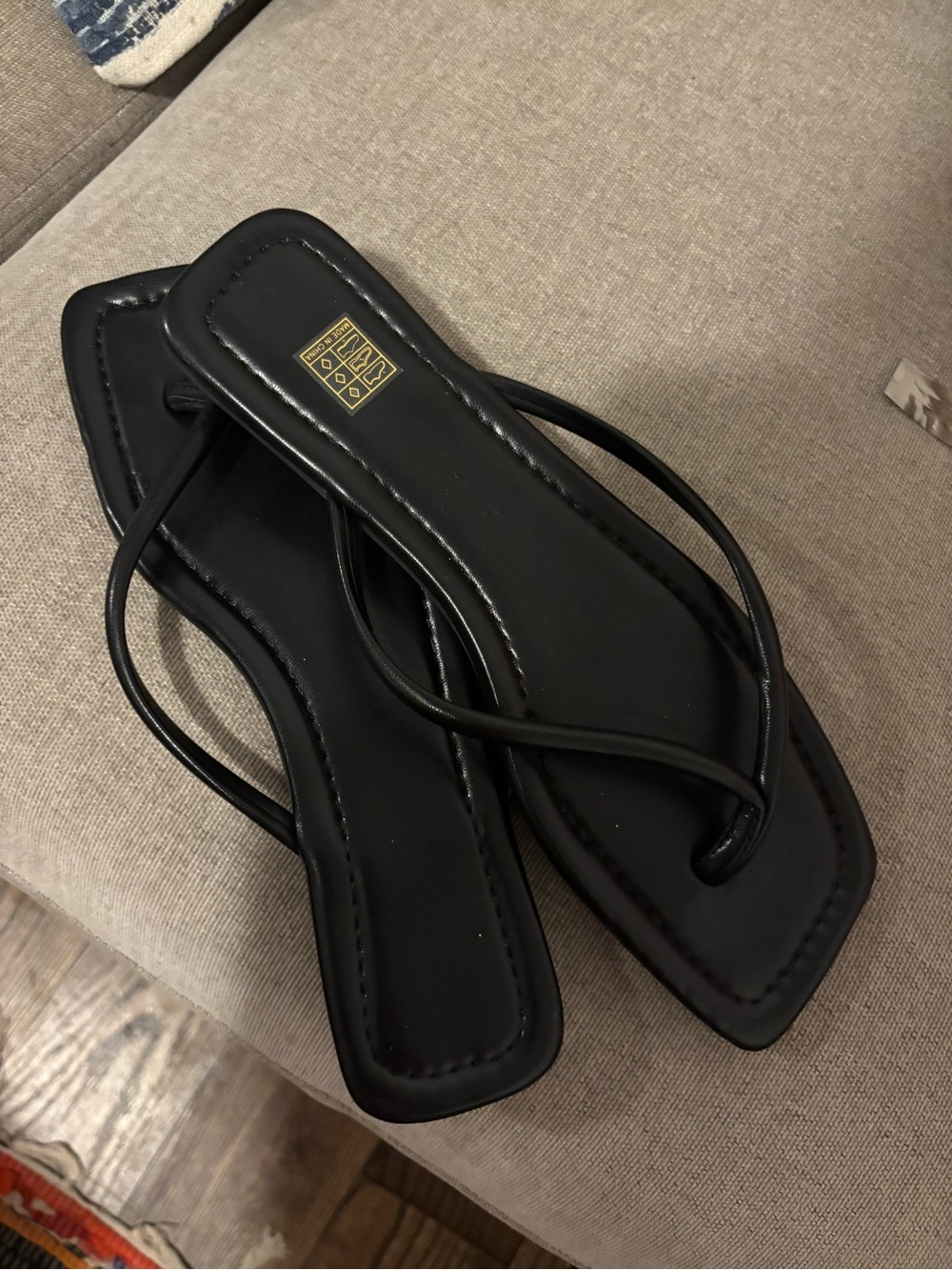 SHEIN Black Minimalist Square-Toe Strappy Sandals